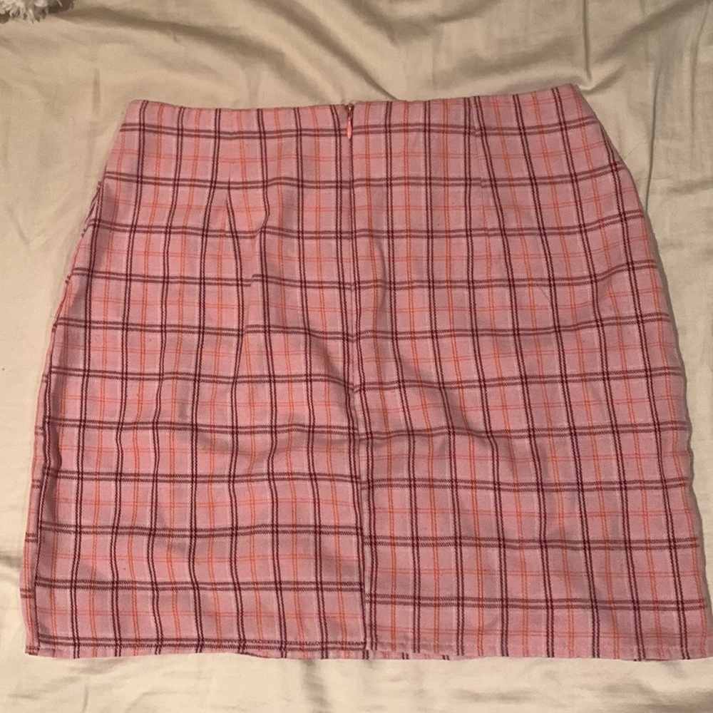 pink shein plad skirt - Picture 2 of 5